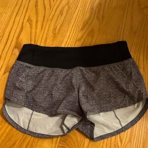 Lululemon Athletica Black and Gray Speed Up Shorts Low Rise Size 2